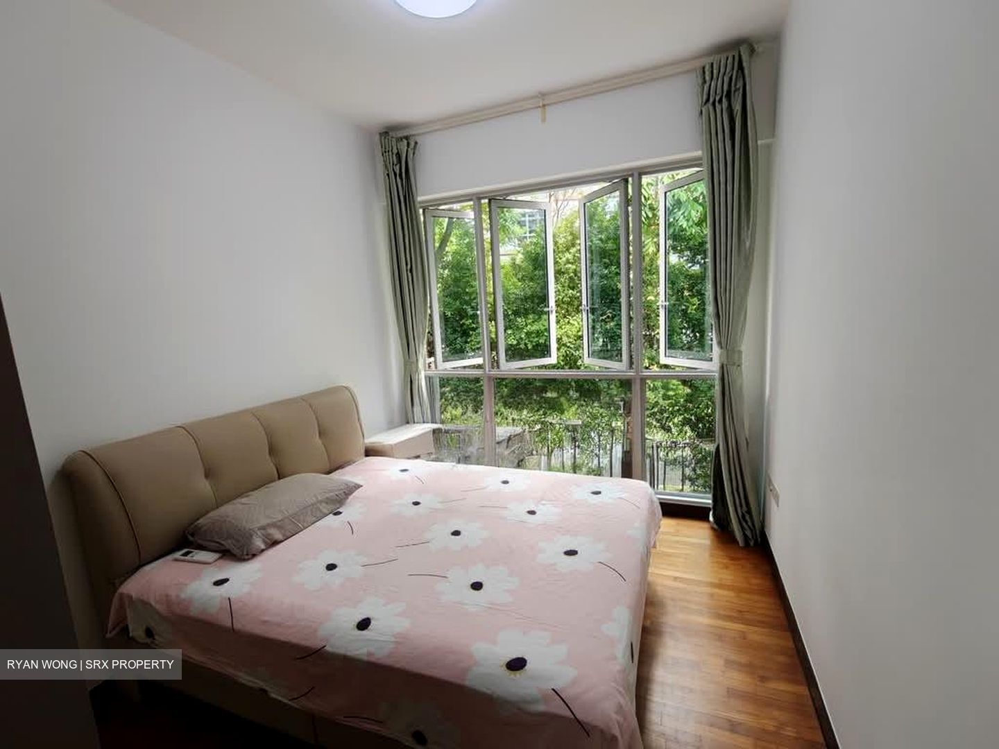 euHabitat (D14), Condominium #568093081